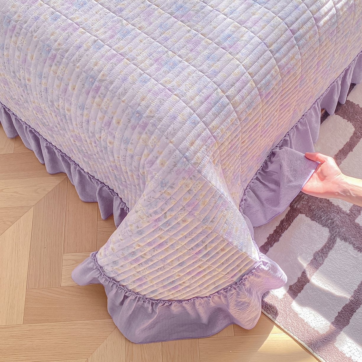 91家纺网 家纺一手货源 找家纺 眠势力 2026新款双层纱加厚夹棉云感皱皱纱大花边床单床盖三件套四季通用 紫雾花汀【皱皱纱花边床盖】