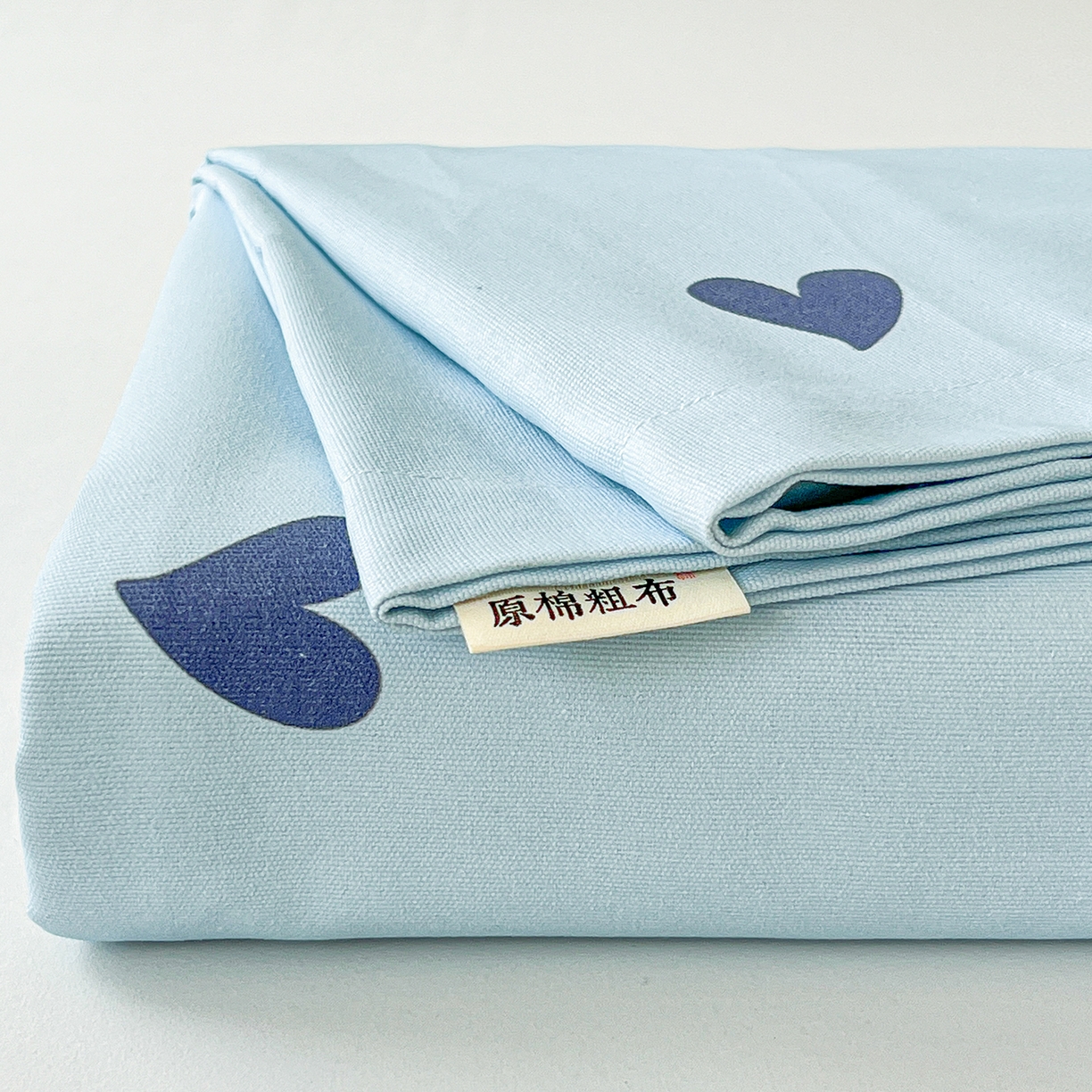 91家纺网 家纺一手货源 找家纺 纽缦家纺 2026新款舒适透气细沙卡通印花老粗布床单凉席席子 胡萝卜兔-蓝