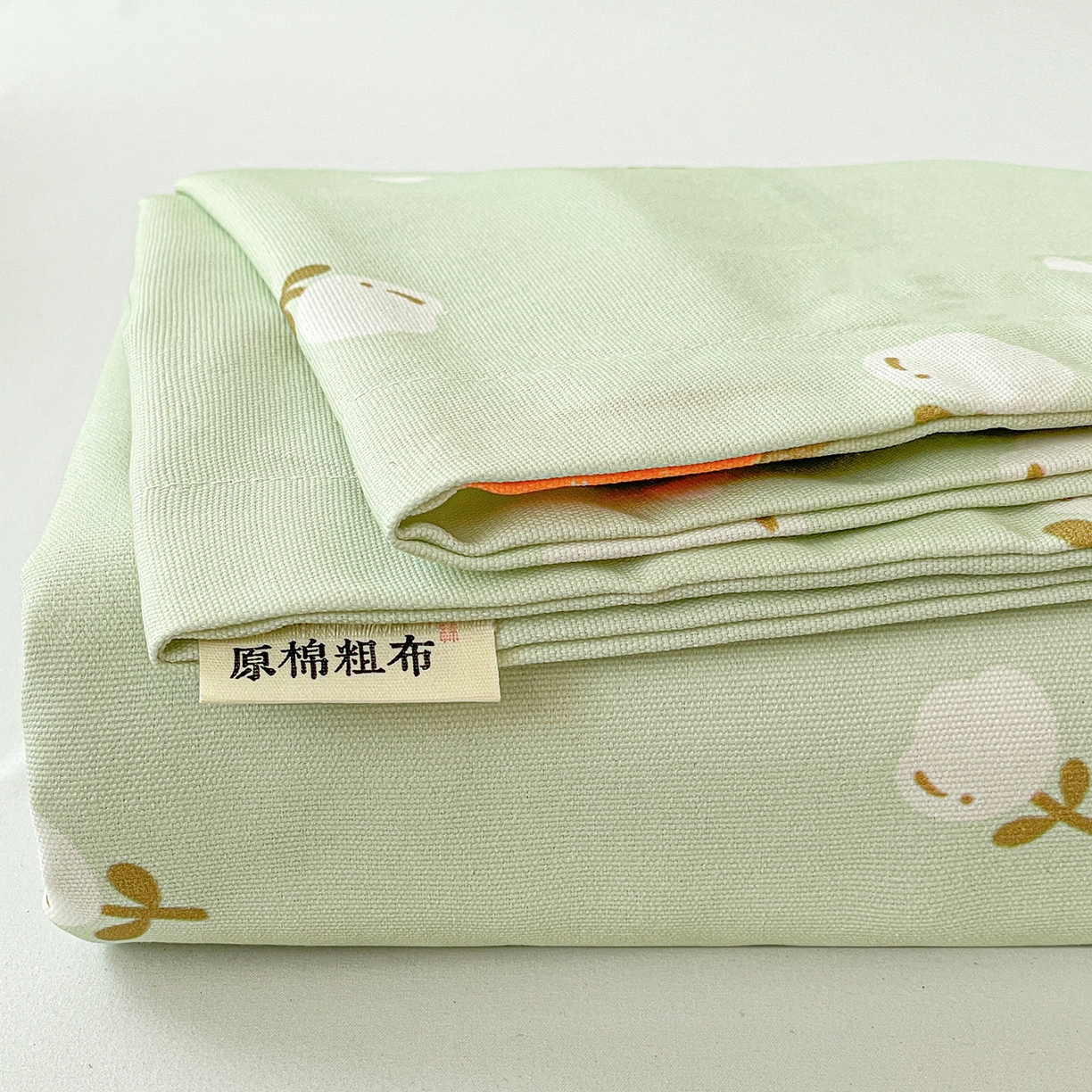 91家纺网 家纺一手货源 找家纺 纽缦家纺 2026新款舒适透气细沙卡通印花老粗布床单凉席席子 清香莓果-绿