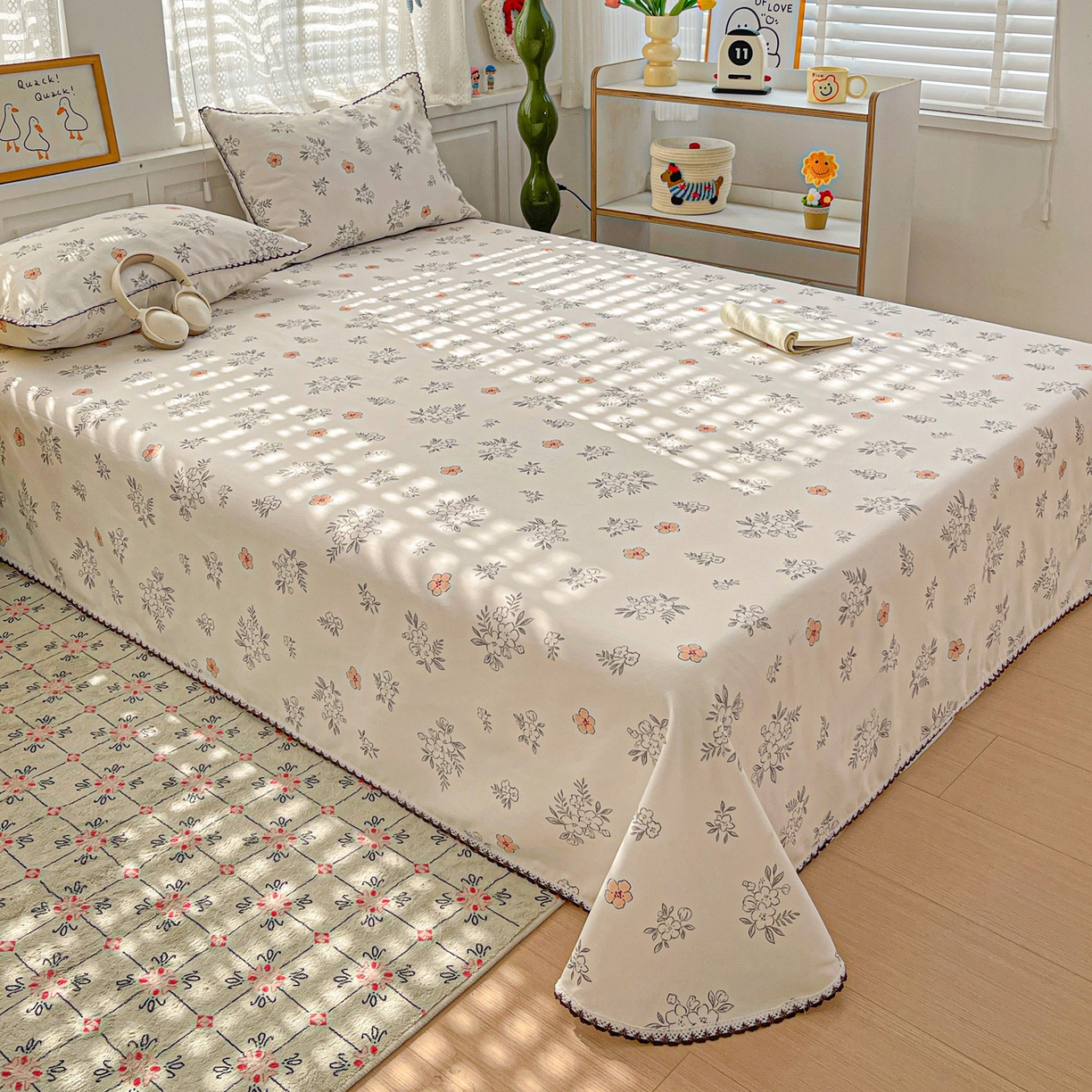 91家纺网 家纺一手货源 找家纺 纽缦家纺 2026新款舒适透气细沙卡通印花花边老粗布床单凉席席子 望夏花艺-米