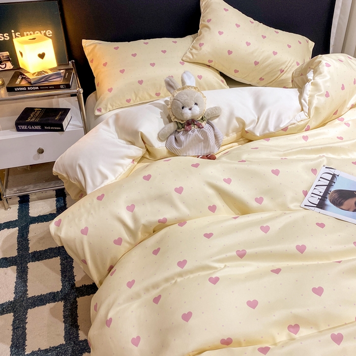 91家纺网 家纺一手货源 找家纺 （总）七七家纺 2026新款爱心系列高克重数码印花水洗真丝四件套