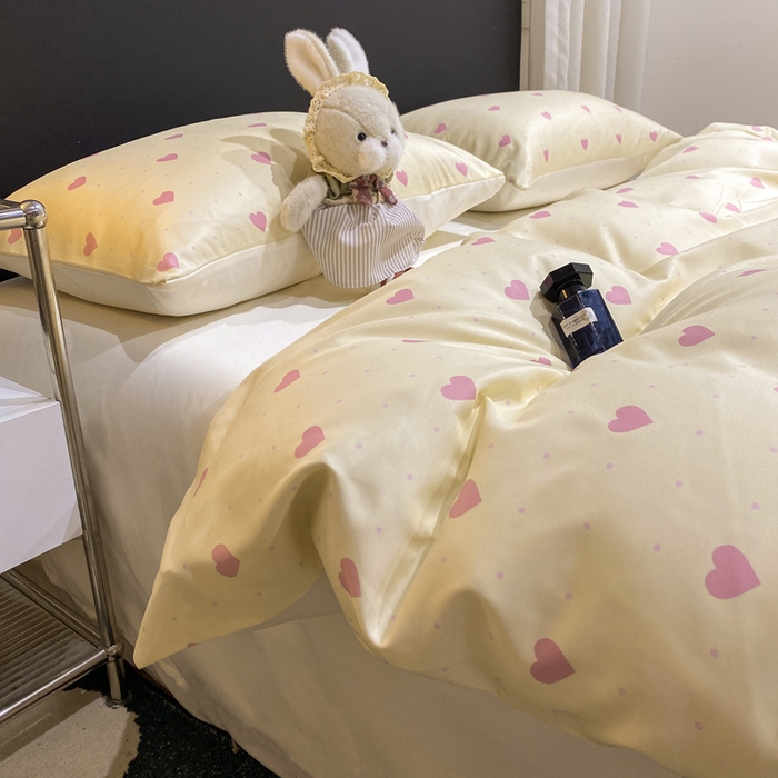 91家纺网 家纺一手货源 找家纺 （总）七七家纺 2026新款爱心系列高克重数码印花水洗真丝四件套