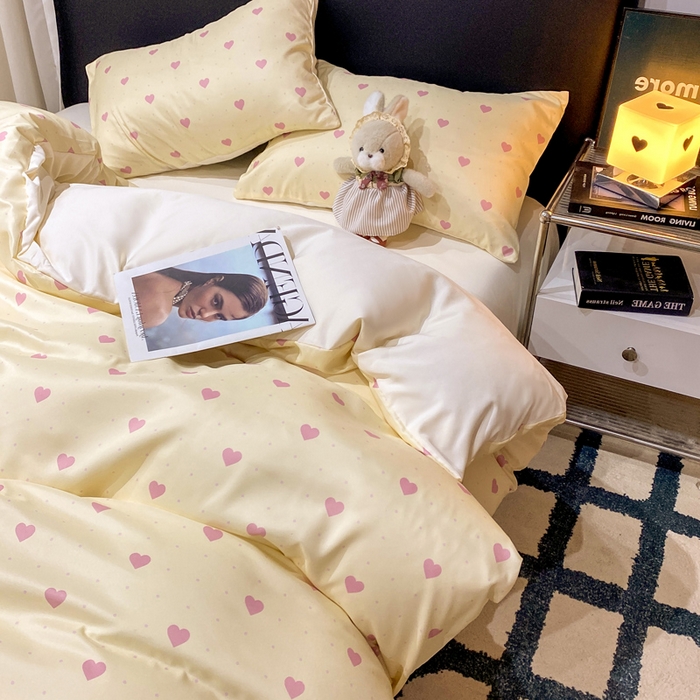 91家纺网 家纺一手货源 找家纺 （总）七七家纺 2026新款爱心系列高克重数码印花水洗真丝四件套