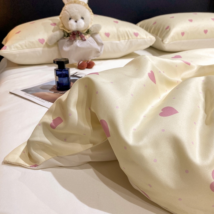 91家纺网 家纺一手货源 找家纺 七七家纺 2026新款爱心系列高克重数码印花水洗真丝四件套 爱心-白