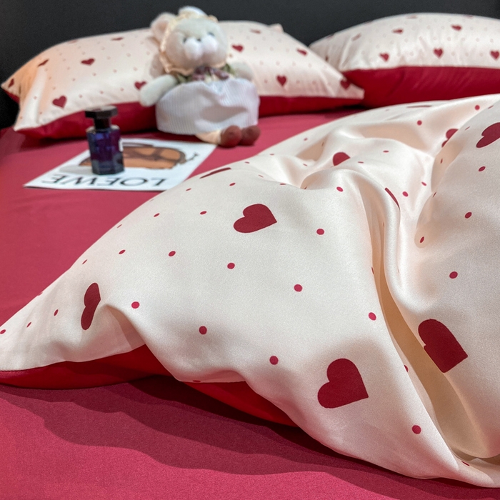 91家纺网 家纺一手货源 找家纺 七七家纺 2026新款爱心系列高克重数码印花水洗真丝四件套 爱心-红