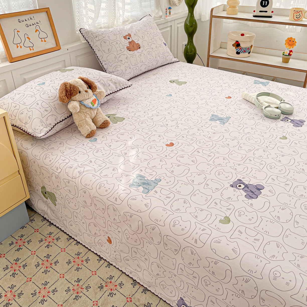 91家纺网 家纺一手货源 找家纺 纽缦家纺 2026新款舒适透气细沙卡通印花花边老粗布床单凉席席子 卡洛熊-灰