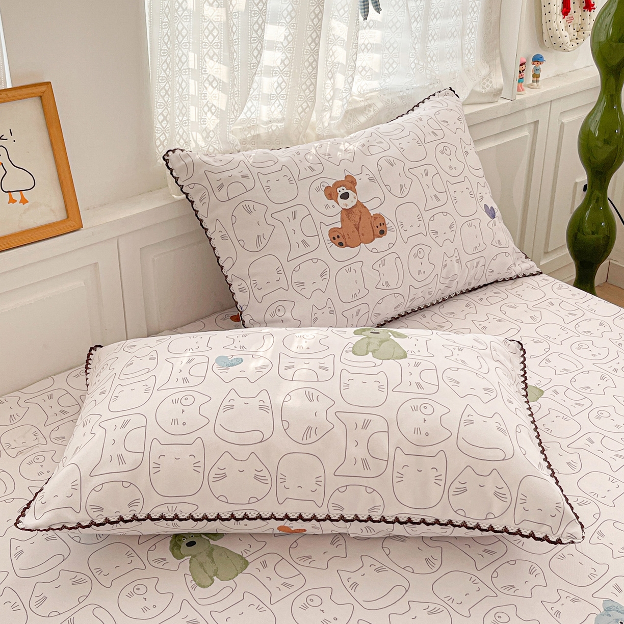 91家纺网 家纺一手货源 找家纺 纽缦家纺 2026新款舒适透气细沙卡通印花花边老粗布床单凉席席子 卡洛熊-灰