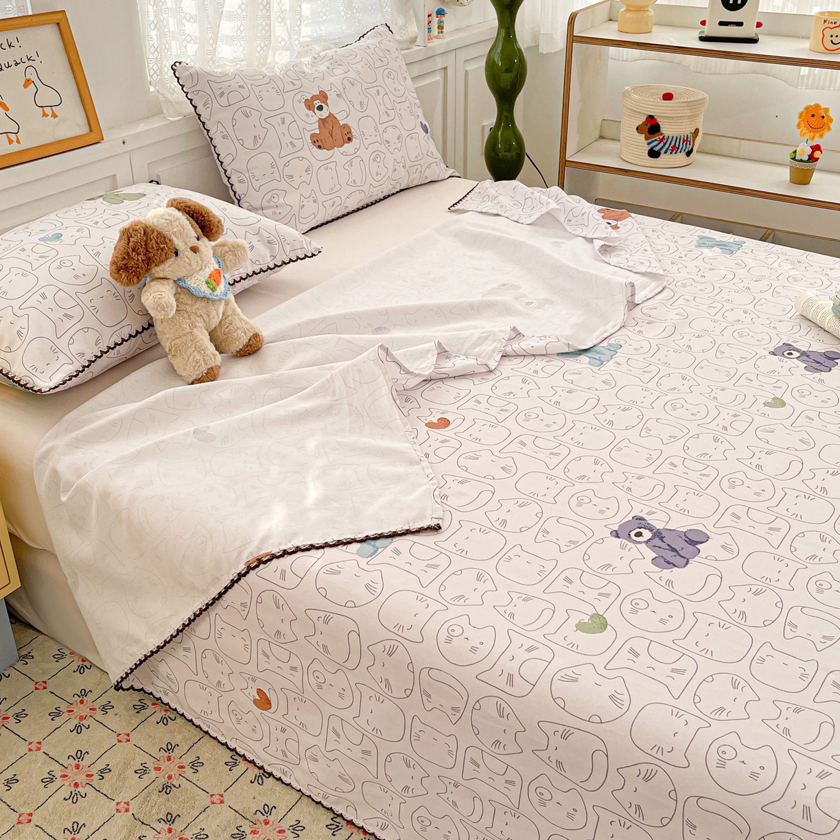 91家纺网 家纺一手货源 找家纺 纽缦家纺 2026新款舒适透气细沙卡通印花花边老粗布床单凉席席子 卡洛熊-灰