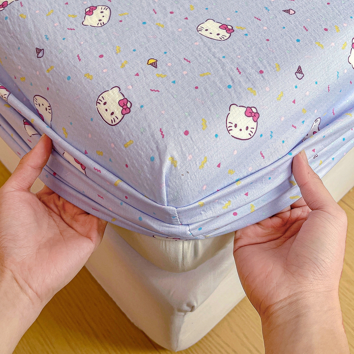 91家纺网 家纺一手货源 找家纺 纽缦家纺 2026春夏新款云感提花双层纱单床笠 床笠单件 蓝莓奶糖