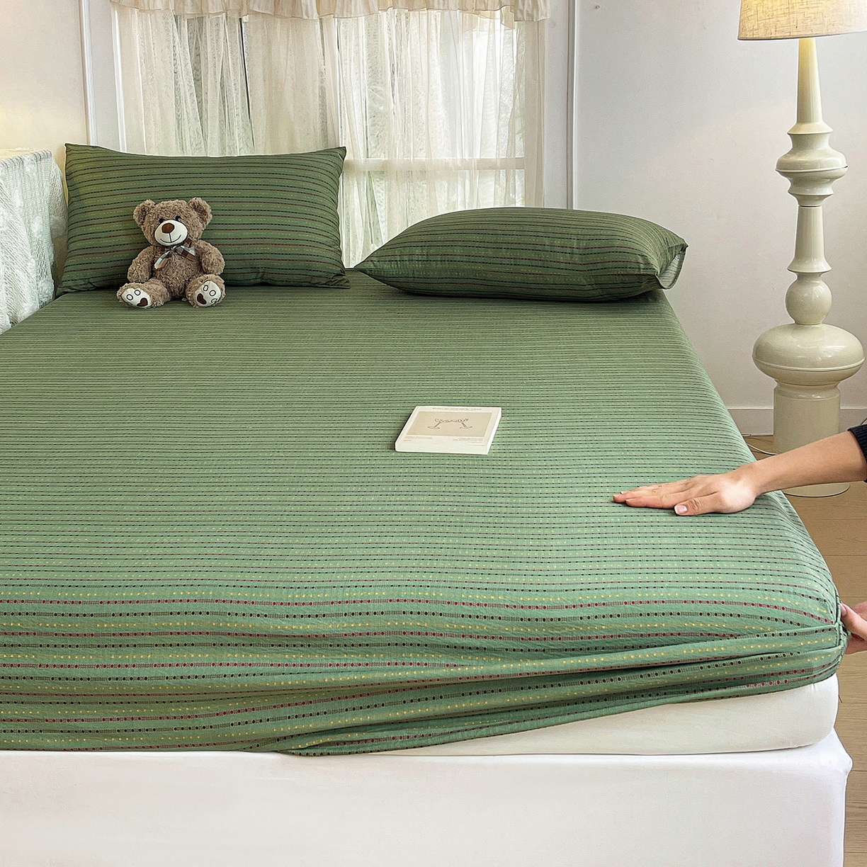 91家纺网 家纺一手货源 找家纺 纽缦家纺 2026春夏新款云感提花双层纱单床笠 床笠单件 六子棋-绿