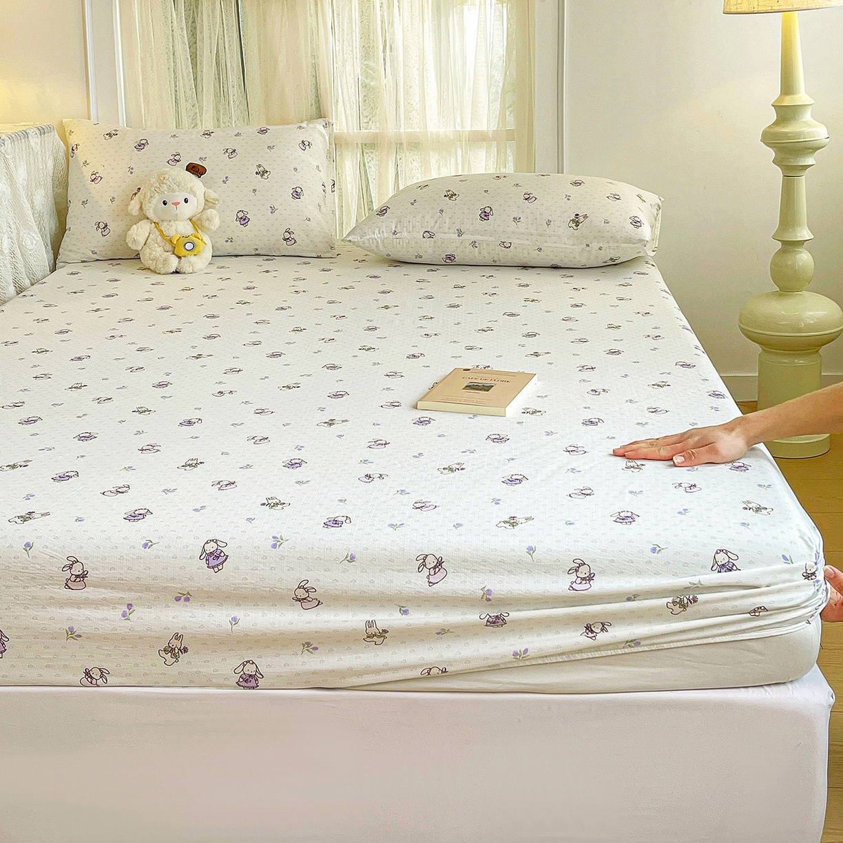 91家纺网 家纺一手货源 找家纺 纽缦家纺 2026春夏新款云感提花双层纱单床笠 床笠单件 裙子小兔