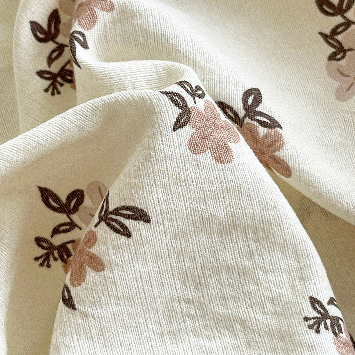 91家纺网 家纺一手货源 找家纺 纽缦家纺 2026春夏新款云感提花双层纱单床笠 床笠单件 苏瑾