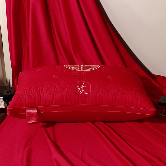 91家纺网 家纺一手货源 找家纺 （总）糖果枕芯 2026新款婚庆结婚大红枕芯喜庆婚庆新人新娘新郎结婚专用枕芯