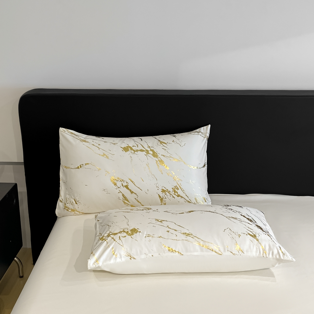 91家纺网 家纺一手货源 找家纺 （总）宇航家纺 2026新款简约烫金冷淡风水洗真丝四件套-大理石纹系列