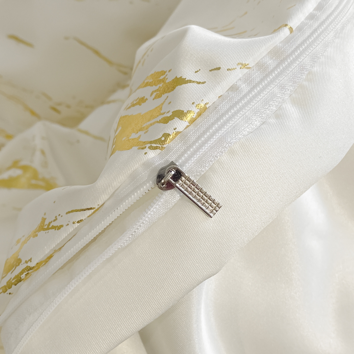 91家纺网 家纺一手货源 找家纺 （总）宇航家纺 2026新款简约烫金冷淡风水洗真丝四件套-大理石纹系列