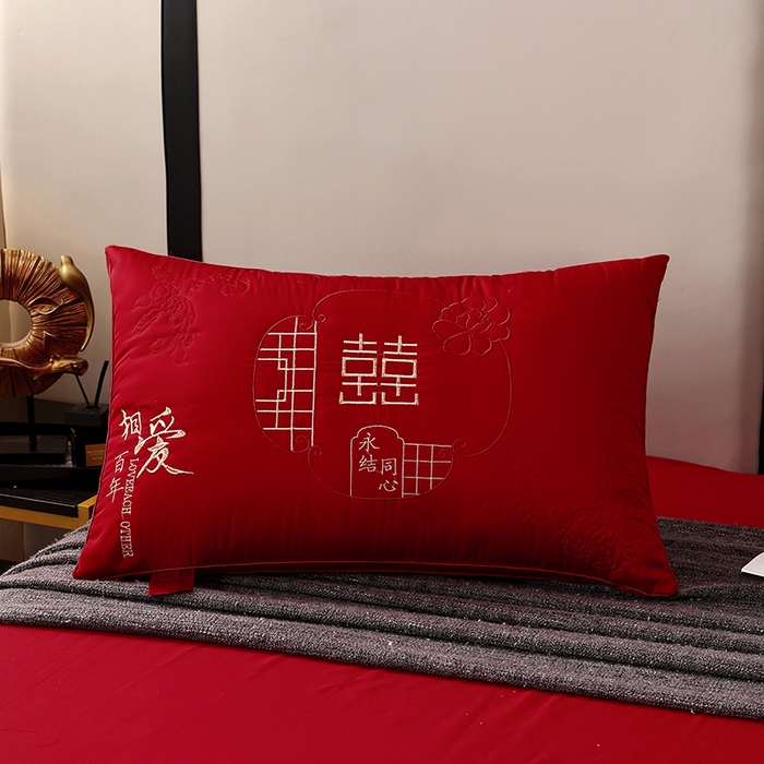 91家纺网 家纺一手货源 找家纺 糖果枕芯 2026新款婚庆结婚大红枕芯喜庆婚庆新人新娘新郎结婚专用枕芯 相爱百年