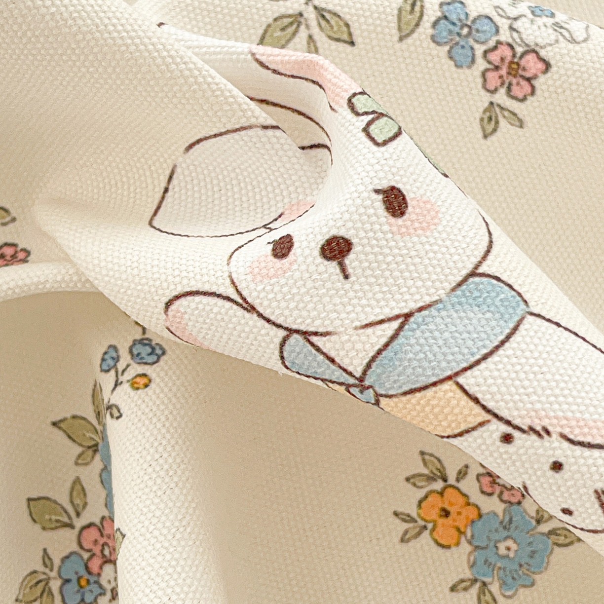 91家纺网 家纺一手货源 找家纺 纽缦家纺 2026新款舒适透气细沙卡通印花花边老粗布床单凉席席子 苏莉熊-米