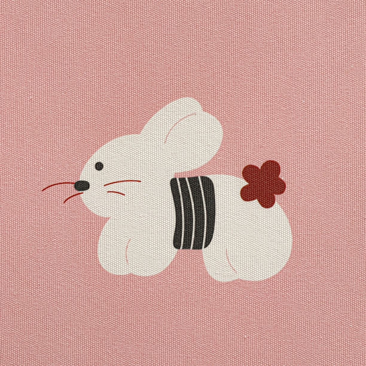 91家纺网 家纺一手货源 找家纺 纽缦家纺 2026新款舒适透气细沙卡通印花花边老粗布床单凉席席子 田园小兔-粉