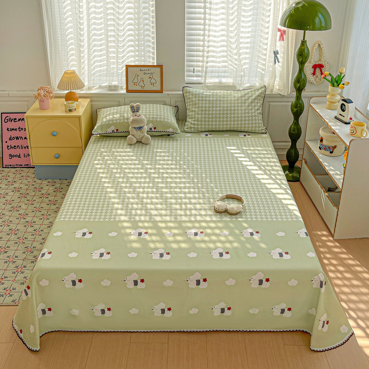 91家纺网 家纺一手货源 找家纺 纽缦家纺 2026新款舒适透气细沙卡通印花花边老粗布床单凉席席子 田园小兔-绿