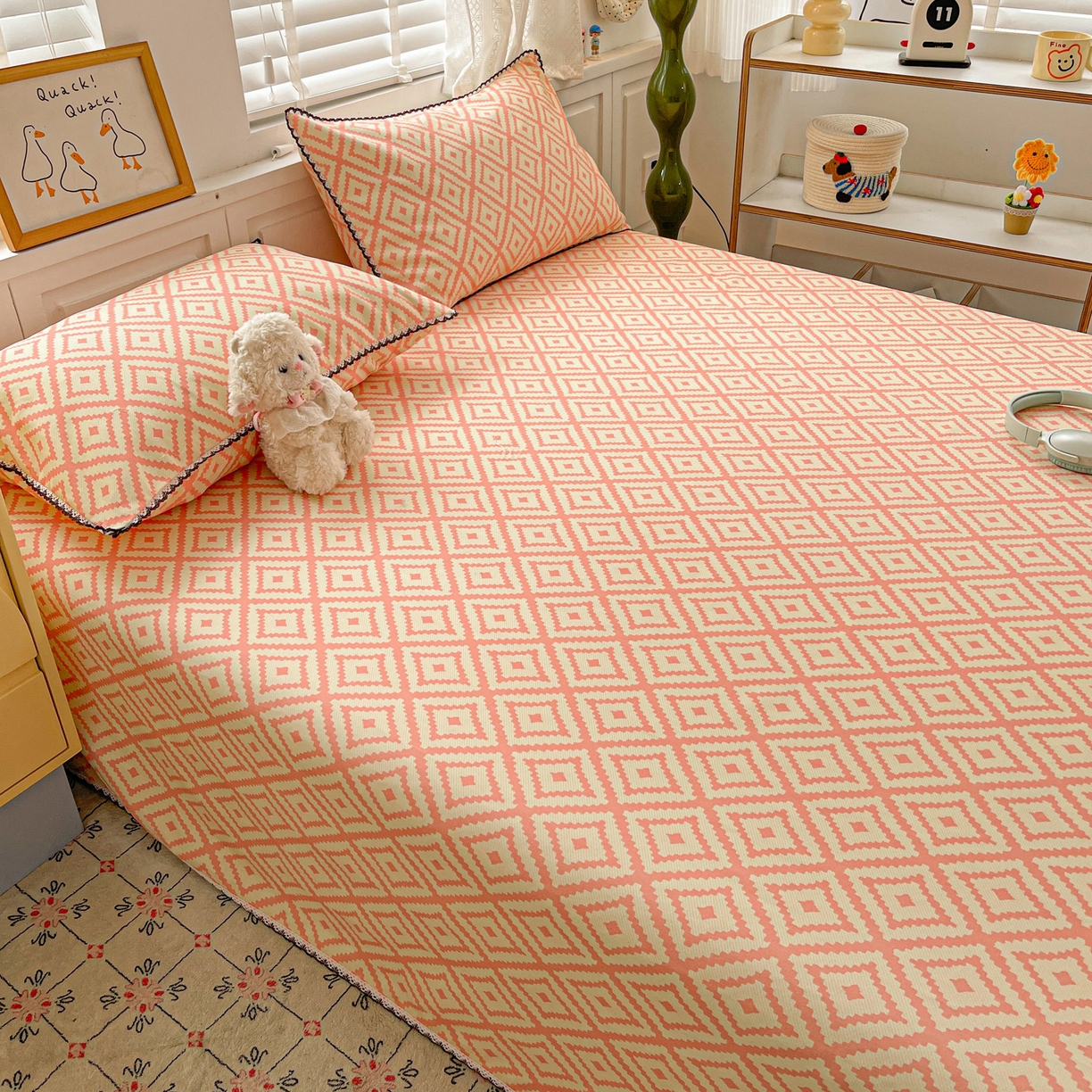 91家纺网 家纺一手货源 找家纺 纽缦家纺 2026新款舒适透气细沙卡通印花花边老粗布床单凉席席子 图文迷宫-黄