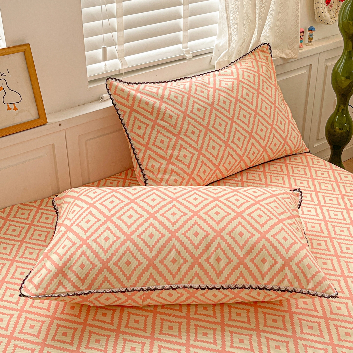 91家纺网 家纺一手货源 找家纺 纽缦家纺 2026新款舒适透气细沙卡通印花花边老粗布床单凉席席子 图文迷宫-黄