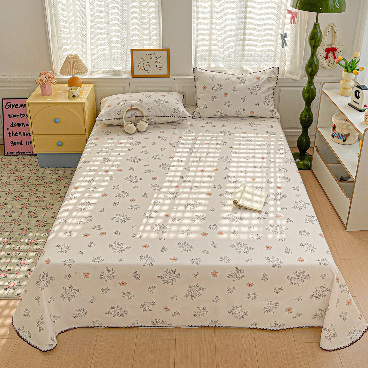 91家纺网 家纺一手货源 找家纺 纽缦家纺 2026新款舒适透气细沙卡通印花花边老粗布床单凉席席子 望夏花艺-米