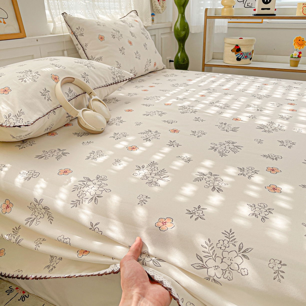 91家纺网 家纺一手货源 找家纺 纽缦家纺 2026新款舒适透气细沙卡通印花花边老粗布床单凉席席子 望夏花艺-米