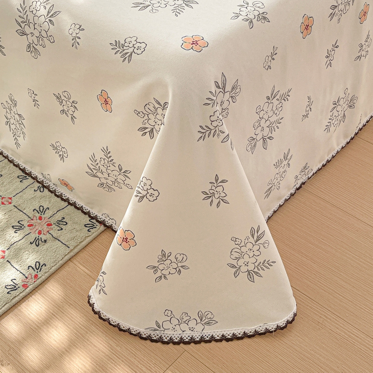 91家纺网 家纺一手货源 找家纺 纽缦家纺 2026新款舒适透气细沙卡通印花花边老粗布床单凉席席子 望夏花艺-米