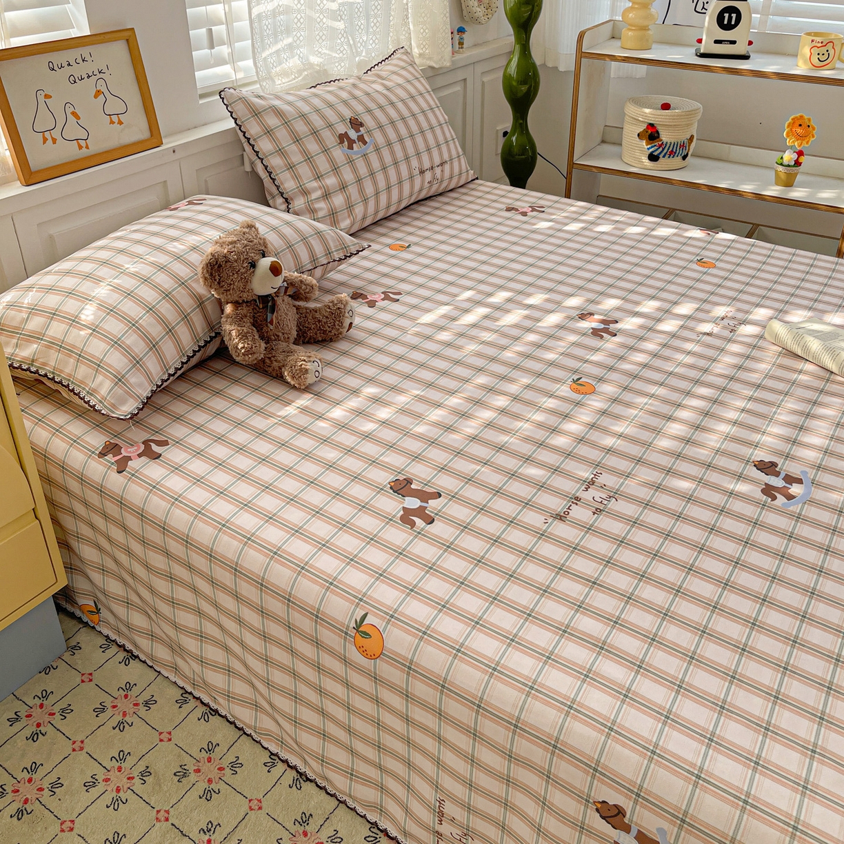 91家纺网 家纺一手货源 找家纺 纽缦家纺 2026新款舒适透气细沙卡通印花花边老粗布床单凉席席子 小木马-咖