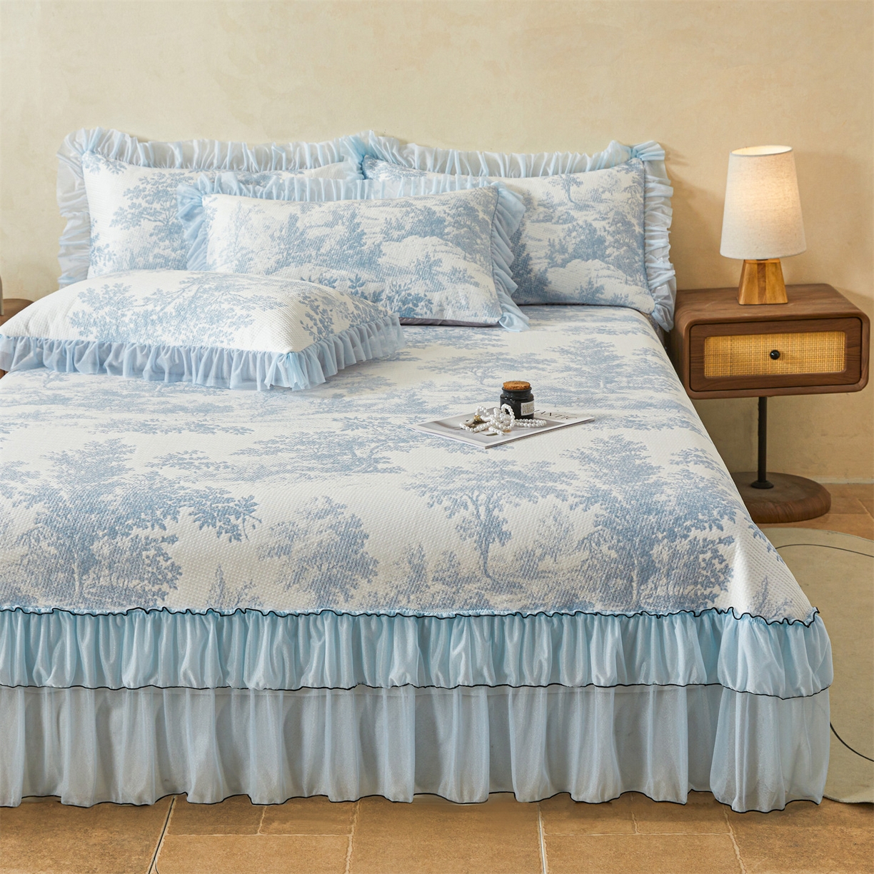 91家纺网 家纺一手货源 找家纺 恒爱家纺 2026新款南极豆超细旦软席三件套 沙漠胡杨-蓝