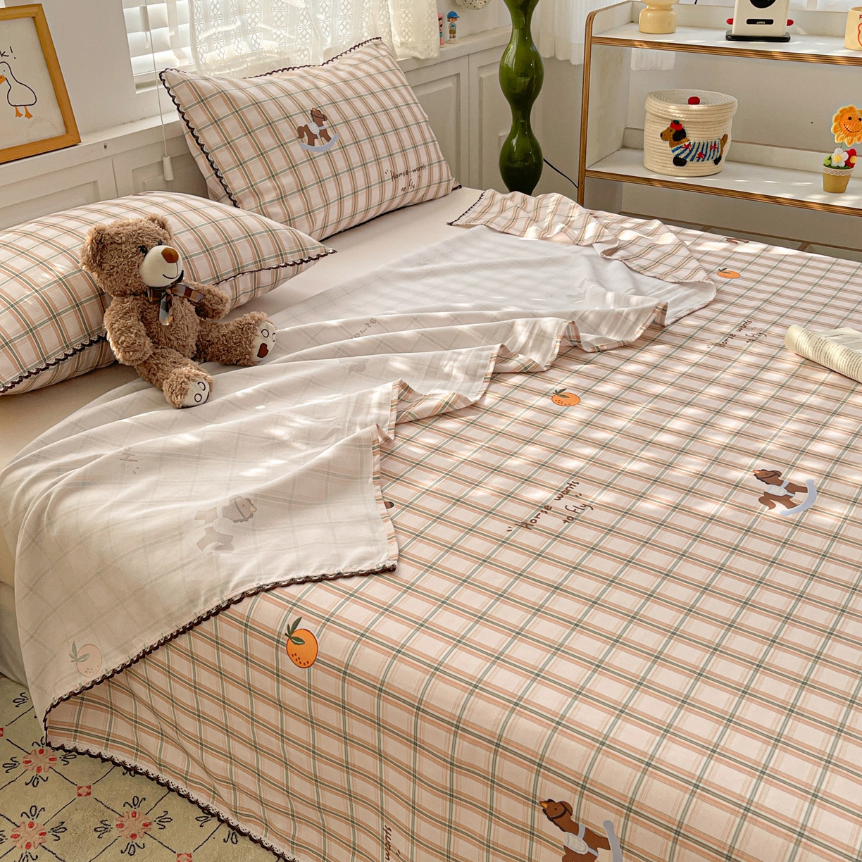 91家纺网 家纺一手货源 找家纺 纽缦家纺 2026新款舒适透气细沙卡通印花花边老粗布床单凉席席子 小木马-咖