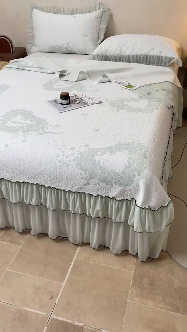 91家纺网 家纺一手货源 找家纺 恒爱家纺 2026新款南极豆超细旦软席三件套 甜蜜生活-绿