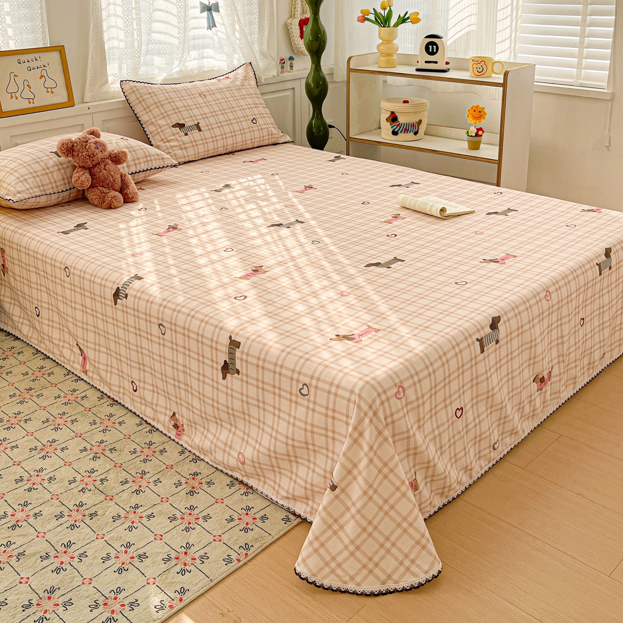 纽缦家纺 2026新款舒适透气细沙卡通印花花边老粗布床单凉席席子 英伦小狗-粉