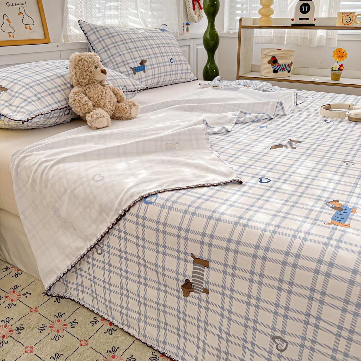 91家纺网 家纺一手货源 找家纺 纽缦家纺 2026新款舒适透气细沙卡通印花花边老粗布床单凉席席子 英伦小狗-蓝