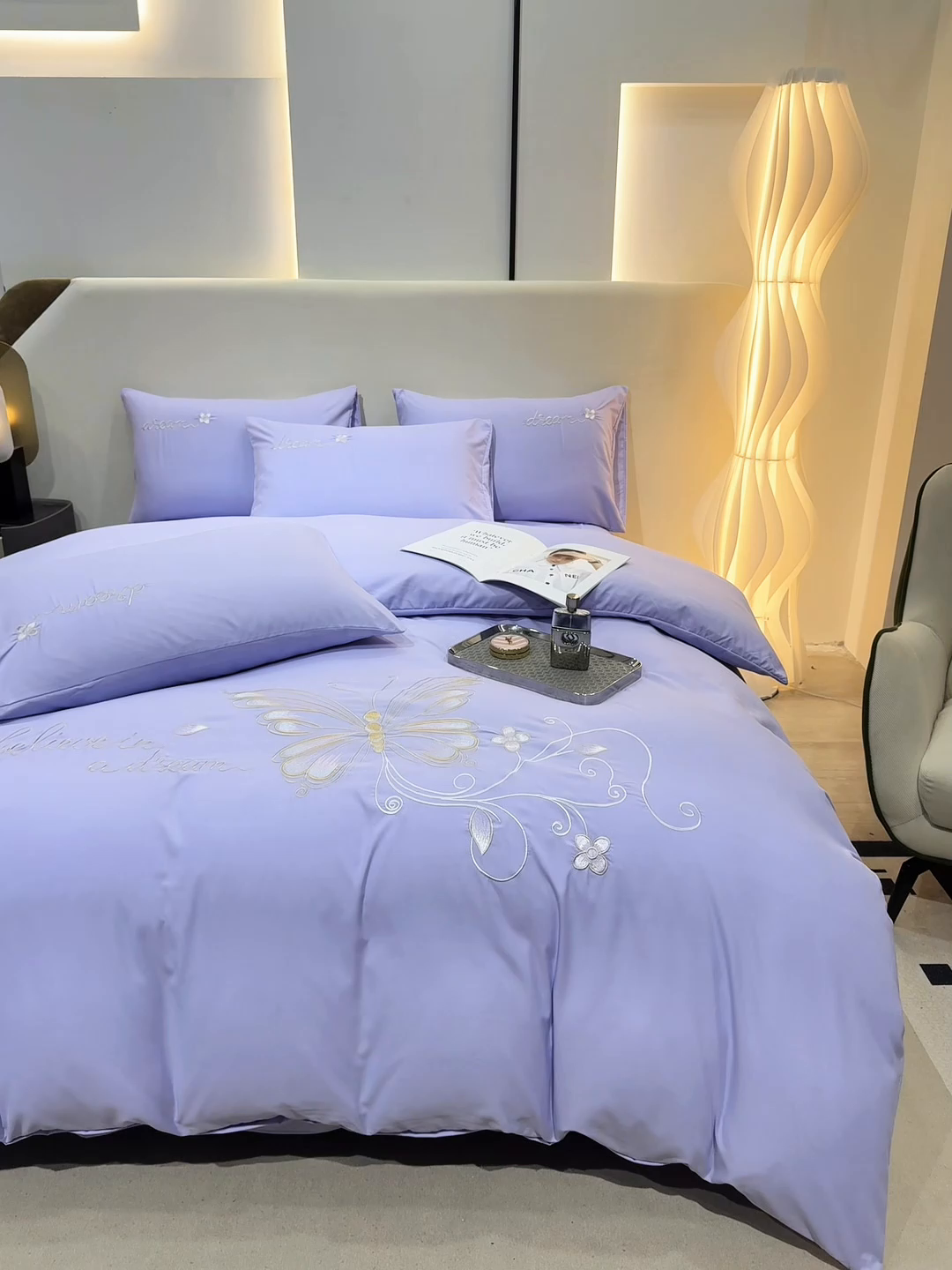 91家纺网 家纺一手货源 找家纺 七七家纺 2026新款加厚精工刺绣四件套-蝶舞 蝶舞-幻紫