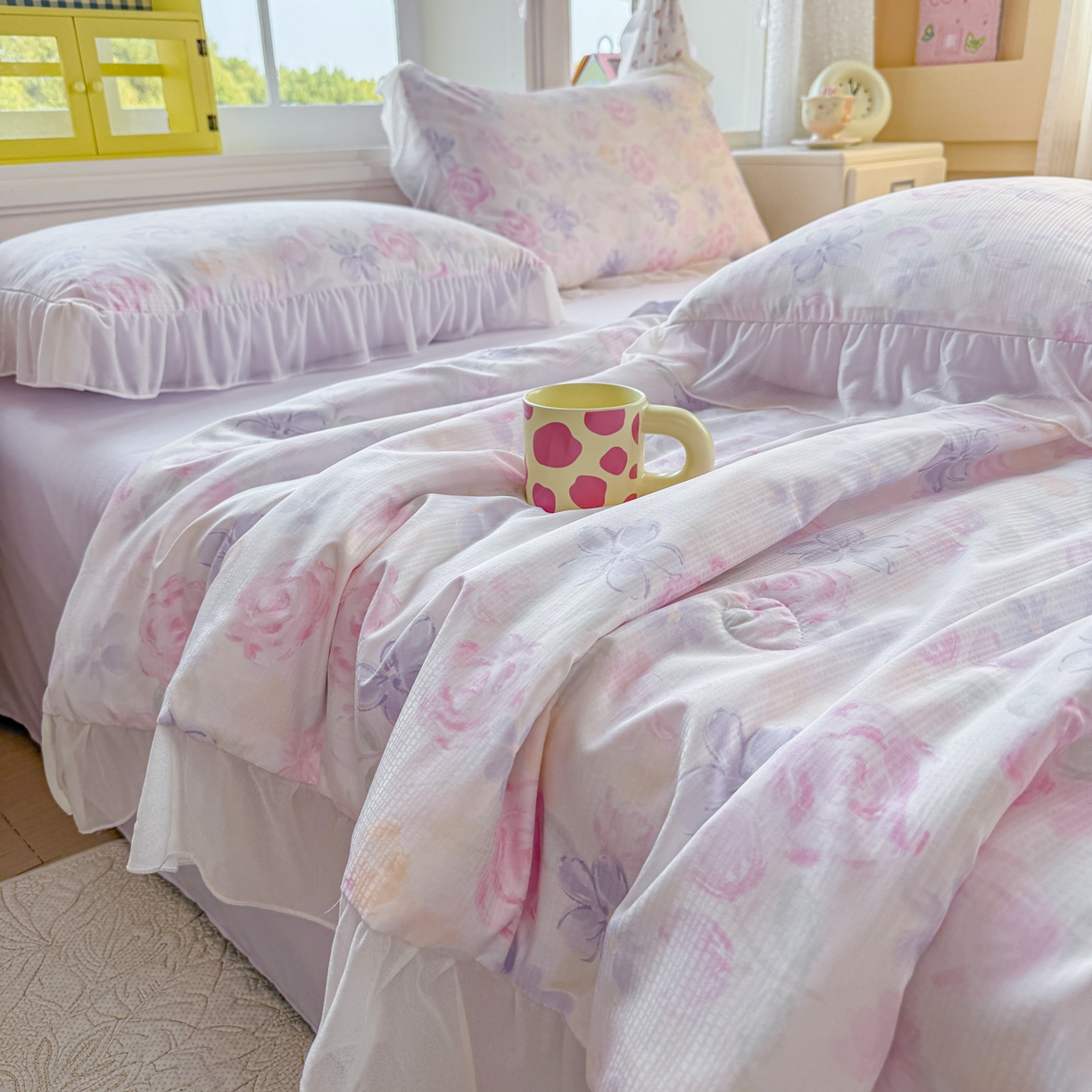 91家纺网 家纺一手货源 找家纺 赛丽雅 2026新款美人纱法式花边夏被四件套凉感冰丝提花单双人夏被系列夏凉被空调被 恬梦