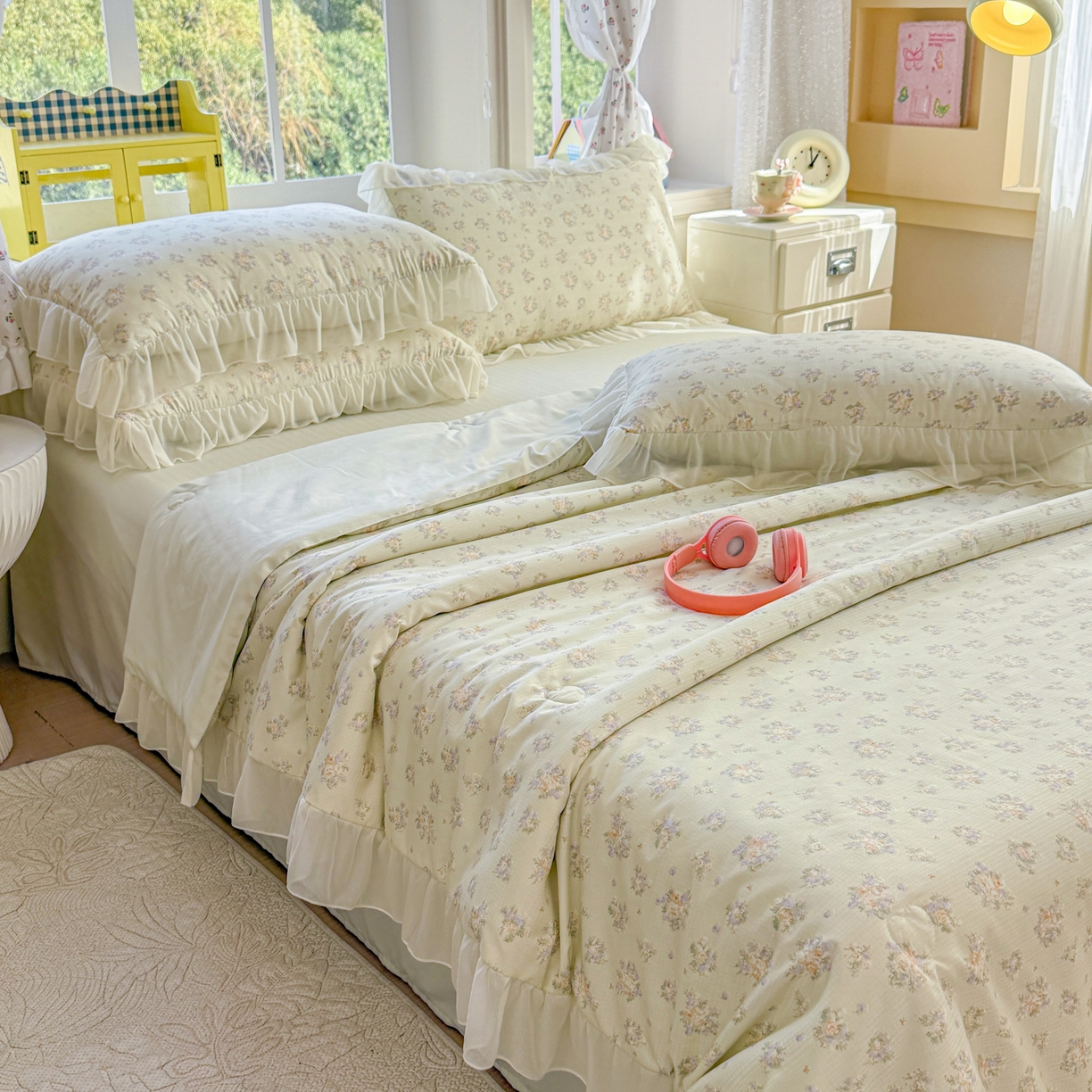 91家纺网 家纺一手货源 找家纺 赛丽雅 2026新款美人纱法式花边夏被四件套凉感冰丝提花单双人夏被系列夏凉被空调被 柠绿