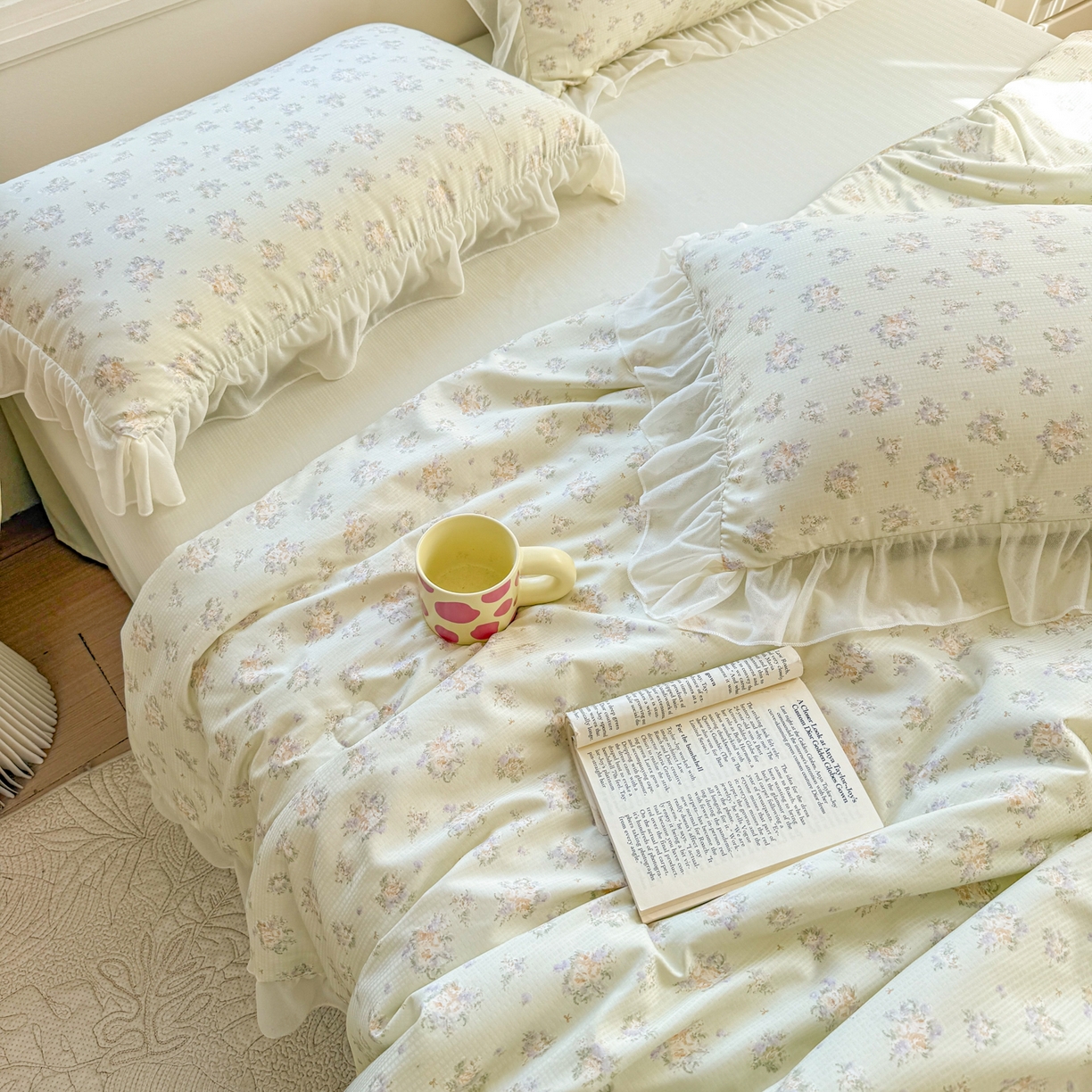 91家纺网 家纺一手货源 找家纺 赛丽雅 2026新款美人纱法式花边夏被四件套凉感冰丝提花单双人夏被系列夏凉被空调被 柠绿