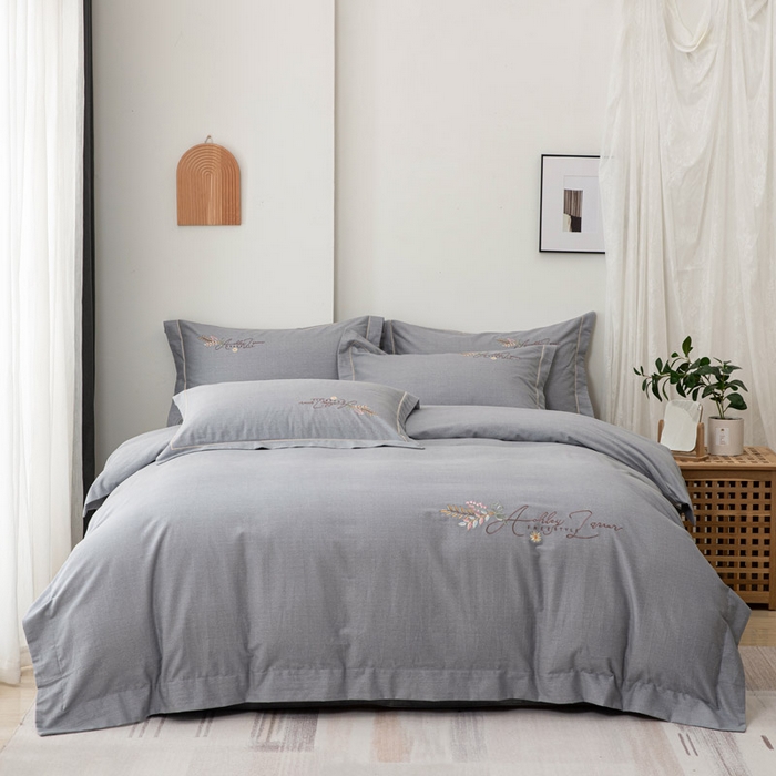 91家纺网 家纺一手货源 找家纺 缘舒家纺 2025新款全棉加厚工艺款绣花磨毛四件套 自由格调-银灰