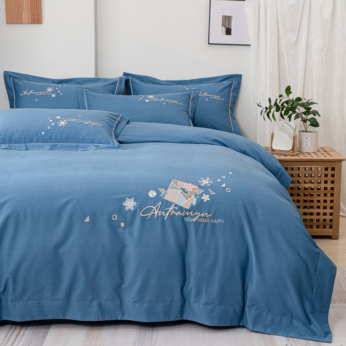 缘舒家纺 2025新款全棉加厚工艺款绣花磨毛四件套 雪国春语-宝蓝