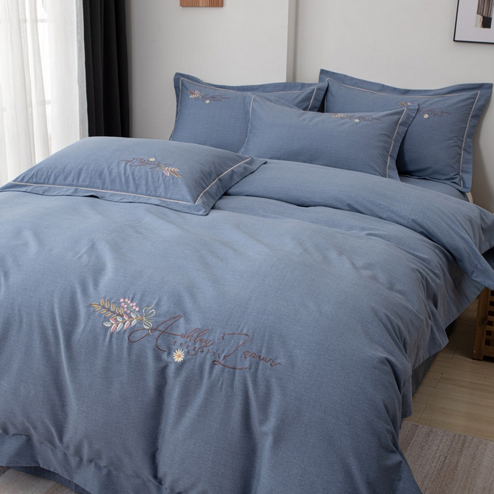 91家纺网 家纺一手货源 找家纺 缘舒家纺 2025新款全棉加厚工艺款绣花磨毛四件套 自由格调-湖蓝