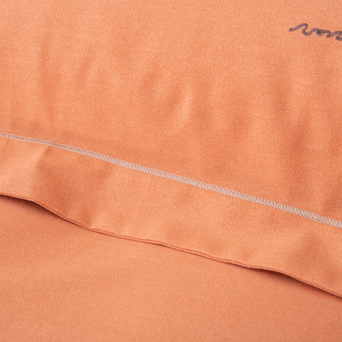 91家纺网 家纺一手货源 找家纺 缘舒家纺 2025新款全棉加厚工艺款绣花磨毛四件套 自由格调-橘色