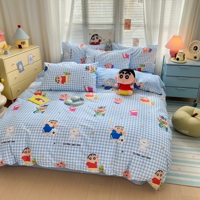 91家纺网 家纺一手货源 找家纺 曼之夏 2026新款全棉卡通印花四件套系列-蜡笔小新 蓝格小新