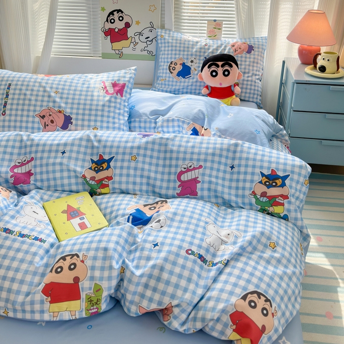 91家纺网 家纺一手货源 找家纺 曼之夏 2026新款全棉卡通印花四件套系列-蜡笔小新 蓝格小新