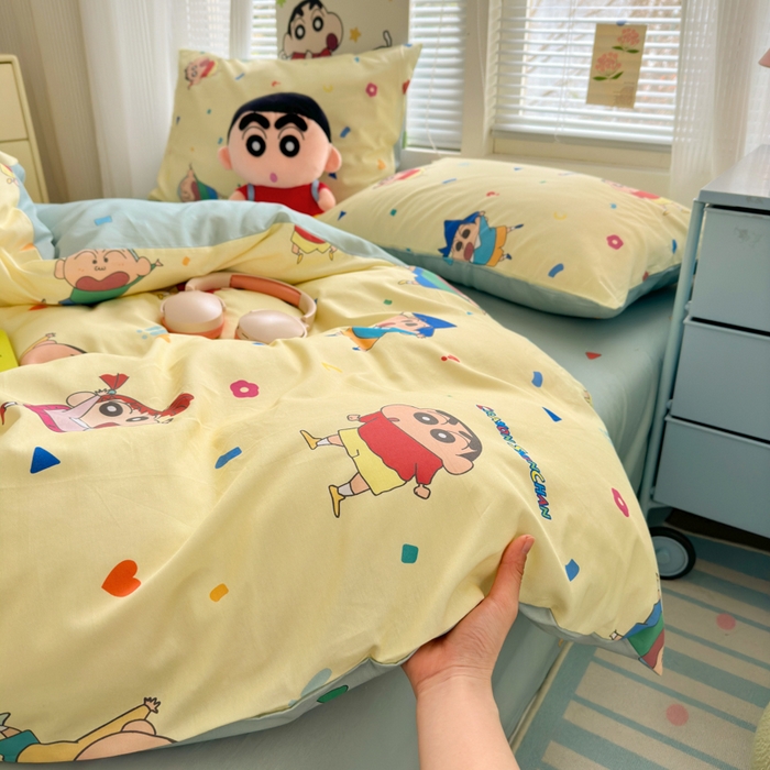 91家纺网 家纺一手货源 找家纺 曼之夏 2026新款全棉卡通印花四件套系列-蜡笔小新 萌萌小新