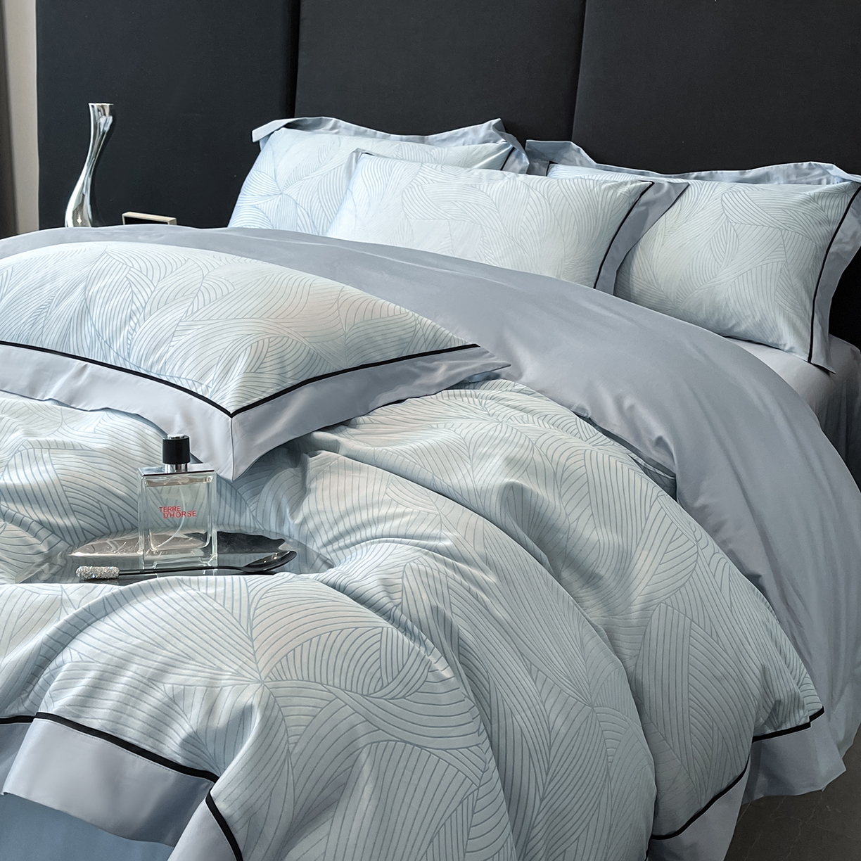 91家纺网 家纺一手货源 找家纺 （总）置顶家纺 2026新款亲肤数码印花拼角四件套凌枫