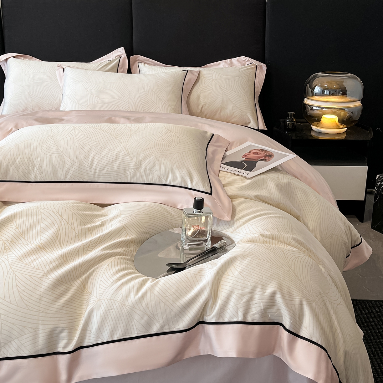 91家纺网 家纺一手货源 找家纺 置顶家纺 2026新款亲肤数码印花拼角四件套凌枫 凌枫-白+粉