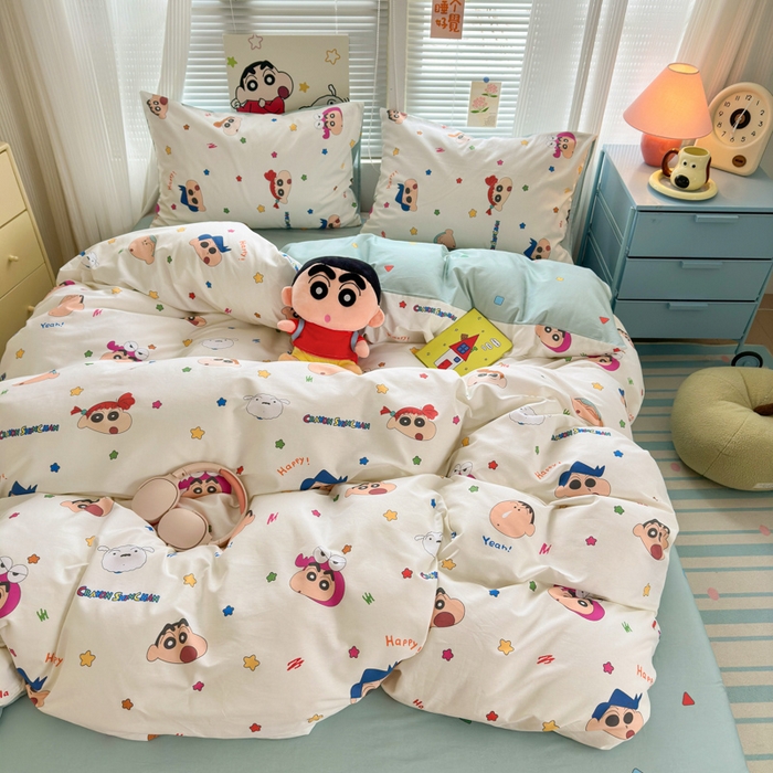 91家纺网 家纺一手货源 找家纺 曼之夏 2026新款全棉卡通印花四件套系列-蜡笔小新 小新派对
