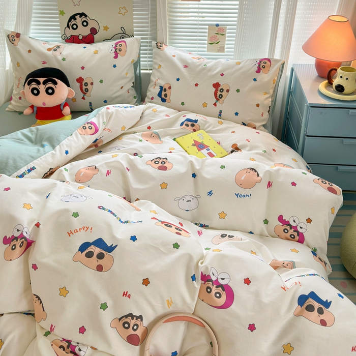 91家纺网 家纺一手货源 找家纺 曼之夏 2026新款全棉卡通印花四件套系列-蜡笔小新 小新派对