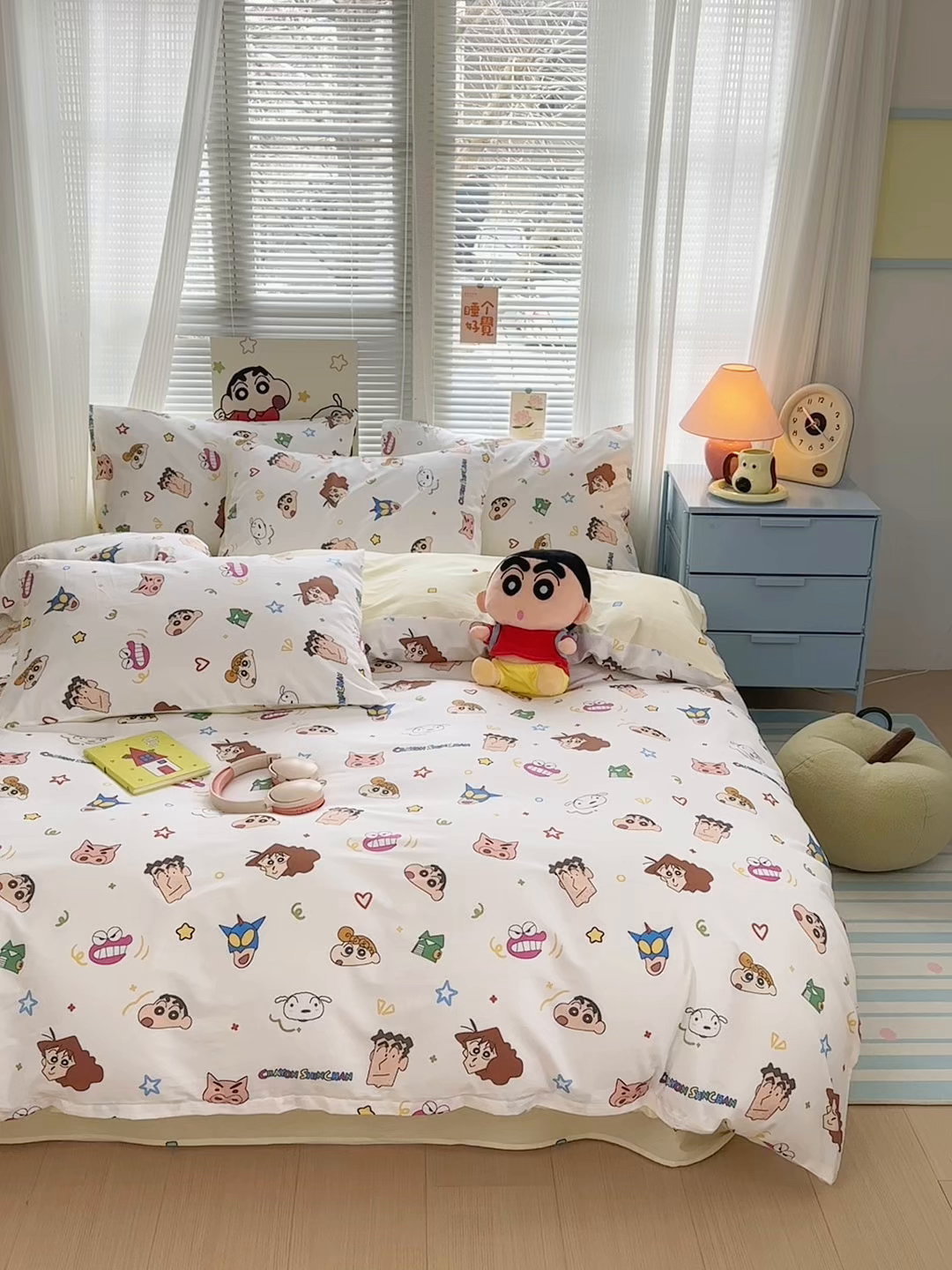 91家纺网 家纺一手货源 找家纺 曼之夏 2026新款全棉卡通印花四件套系列-蜡笔小新 幸运小新